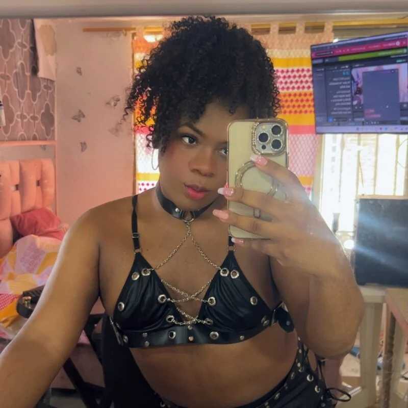LicyEvans1 — FansOnlyX creator profile