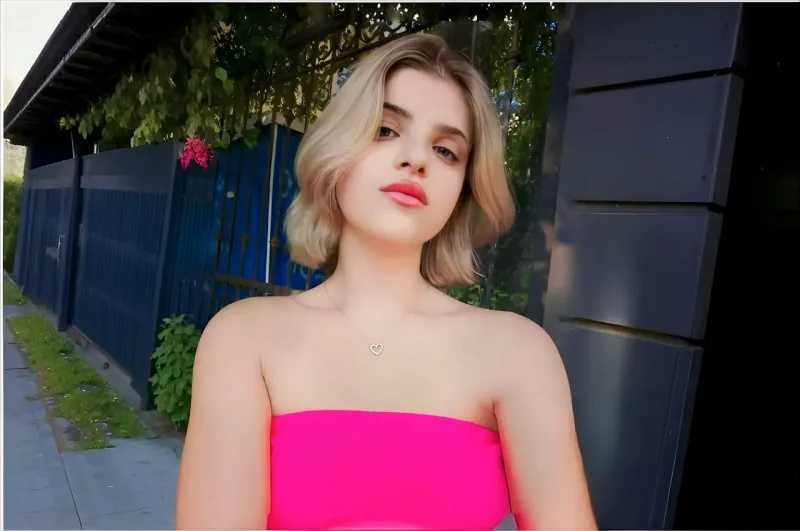 ElisFlower — FansOnlyX creator profile