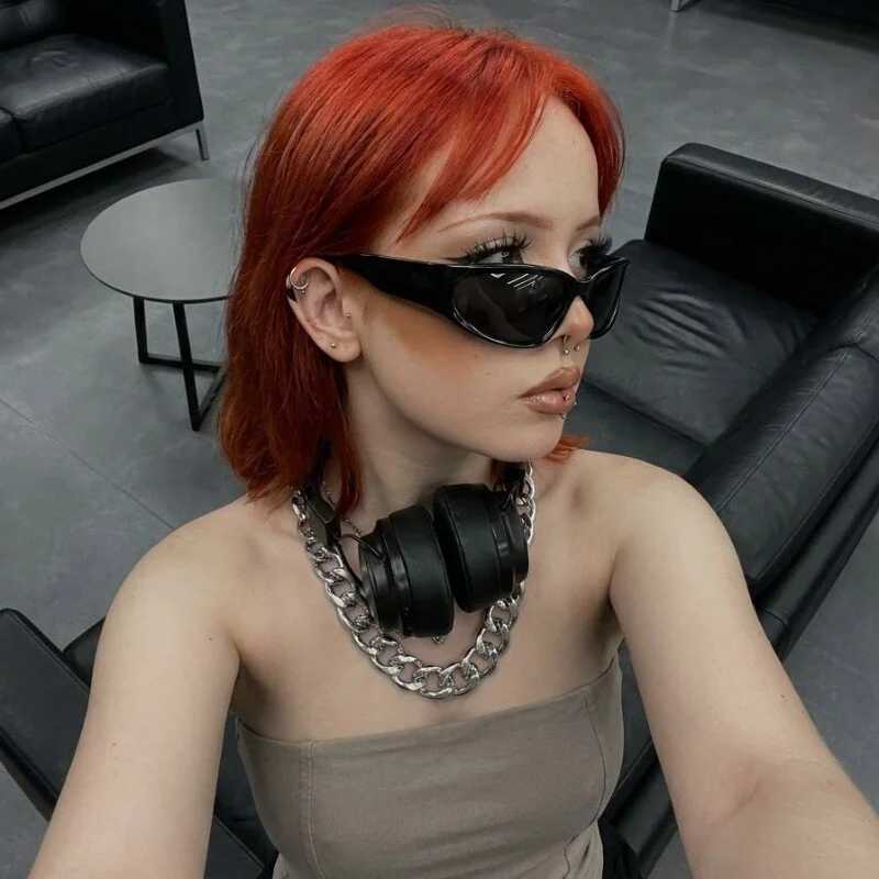 SharaKellow — FansOnlyX creator profile