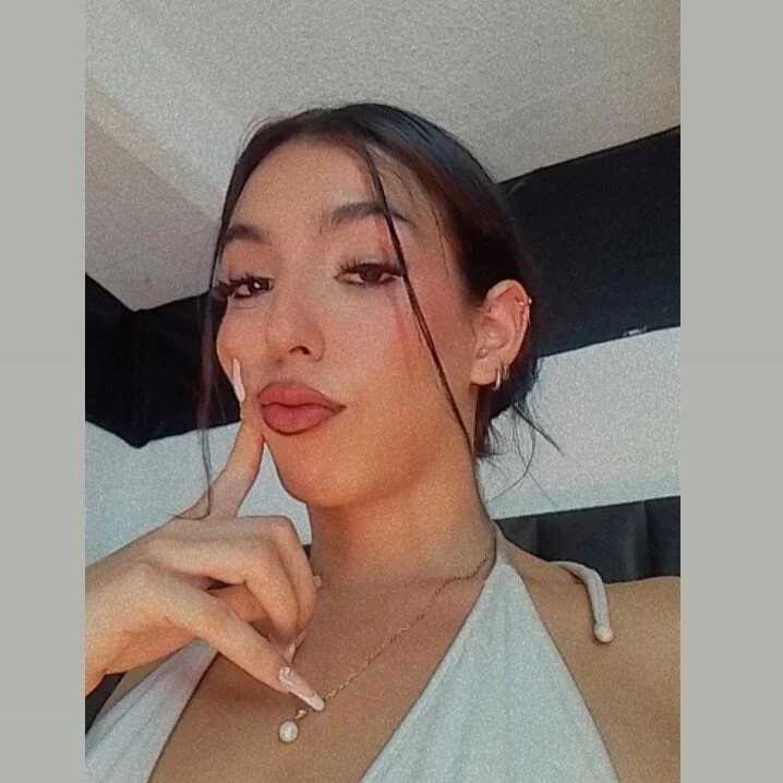 juliana_gxxx — FansOnlyX creator profile