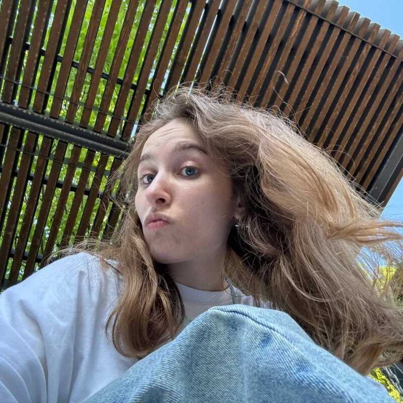 ElviaMarciante — FansOnlyX creator profile
