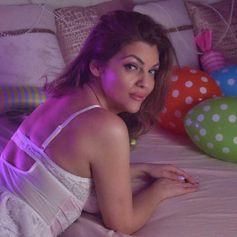 EvySmithXXX — FansOnlyX creator profile