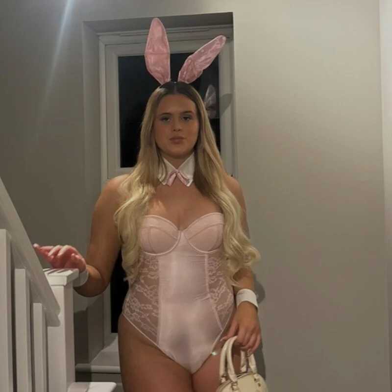 Blonde_Bunny — FansOnlyX creator profile