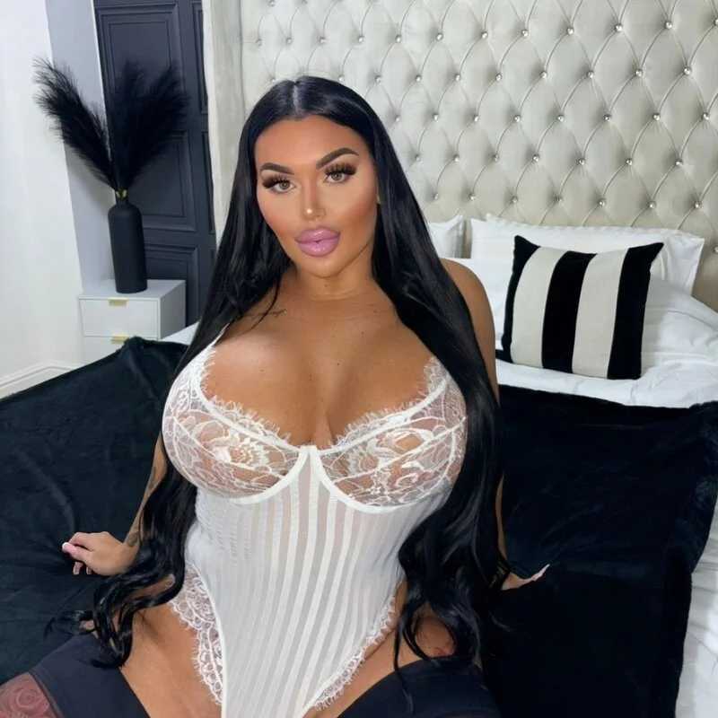 BIGBOOTYELLIEXXX — FansOnlyX creator profile