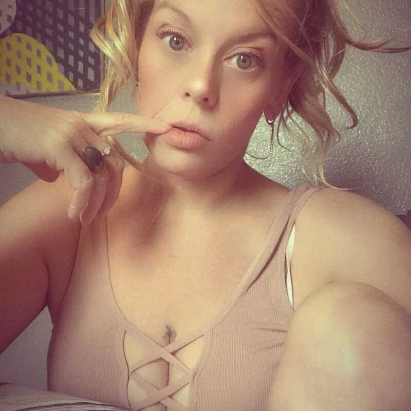 SweetBlondeB — FansOnlyX creator profile
