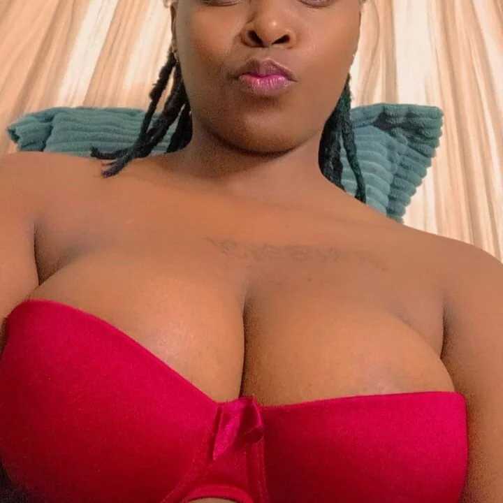 Ebony_dezires — FansOnlyX creator profile