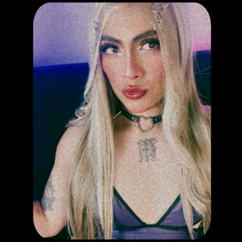 Sophie_whitexxx — FansOnlyX creator profile