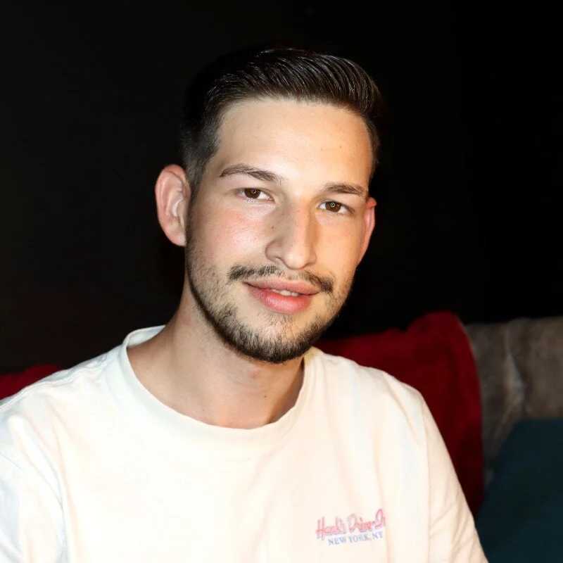 LeonVane — FansOnlyX creator profile