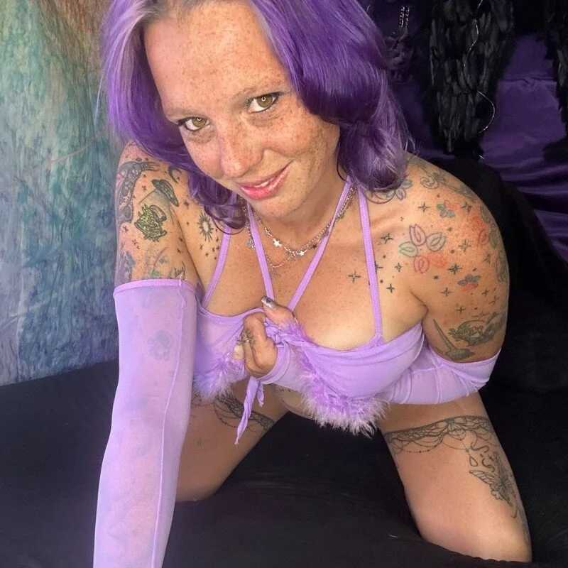 Freckleangel69 — FansOnlyX creator profile