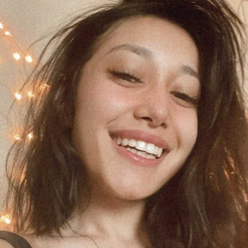 Elly_Cute — FansOnlyX creator profile