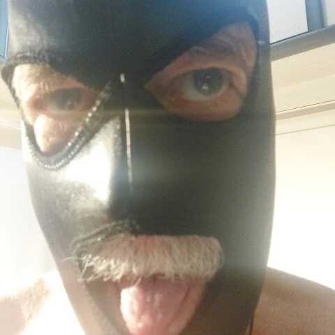 slave4men — FansOnlyX creator profile