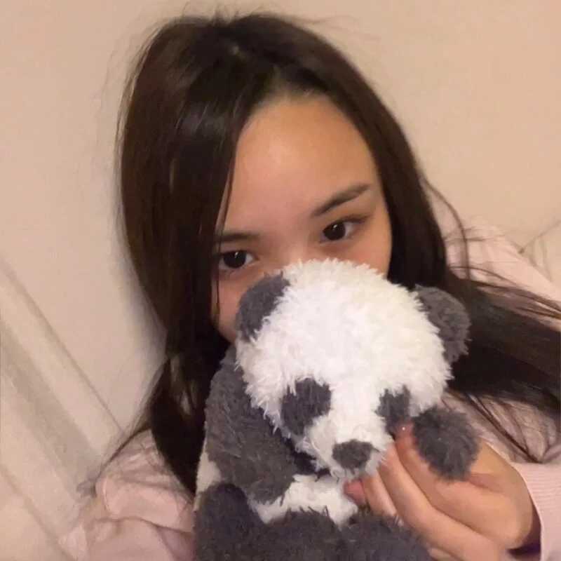 Risa_xx — FansOnlyX creator profile