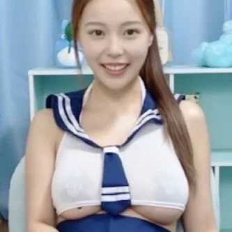 reika_chat — FansOnlyX creator profile