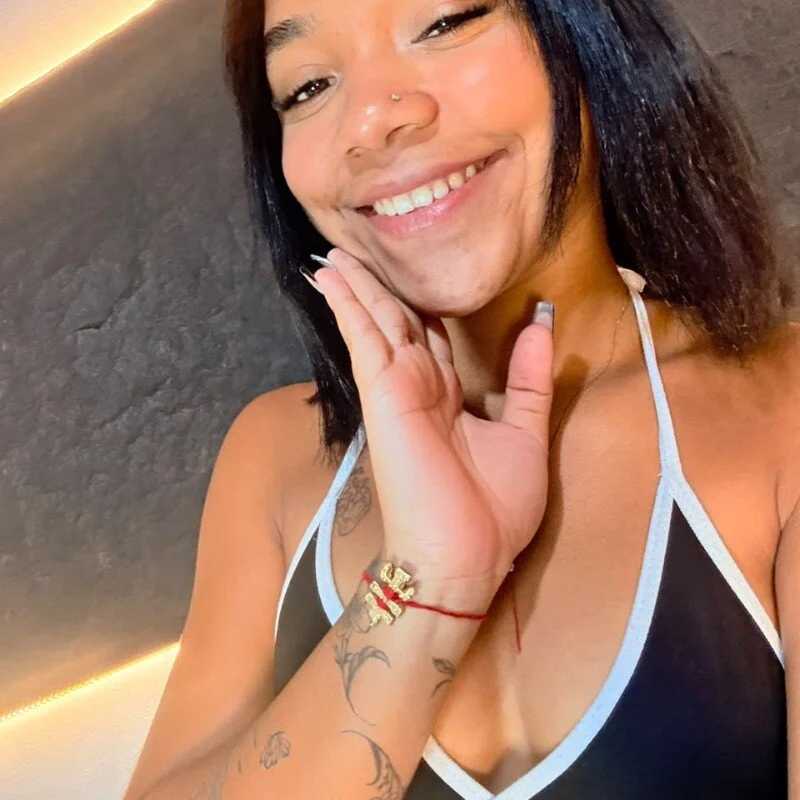 Sweet_VickyLove — FansOnlyX creator profile