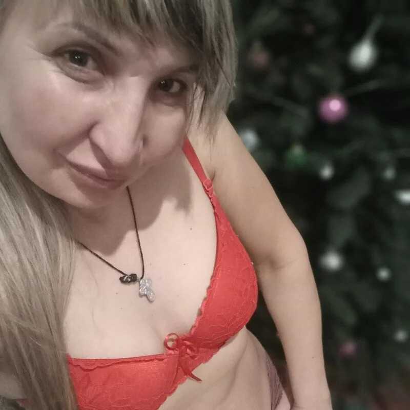 BellaBlum777 — FansOnlyX creator profile