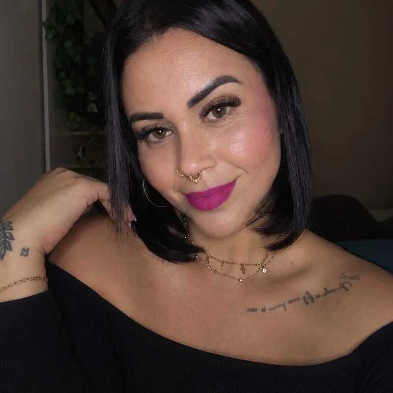 LariKowalski — FansOnlyX creator profile