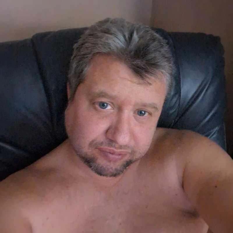 Single_White_Male — FansOnlyX creator profile