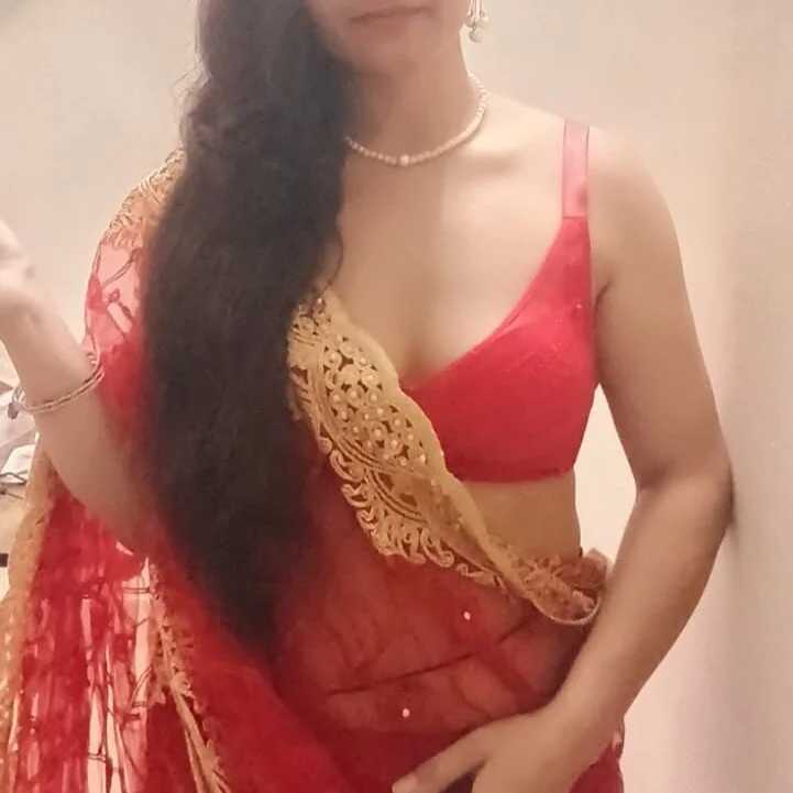 miss_nisha0 — FansOnlyX creator profile