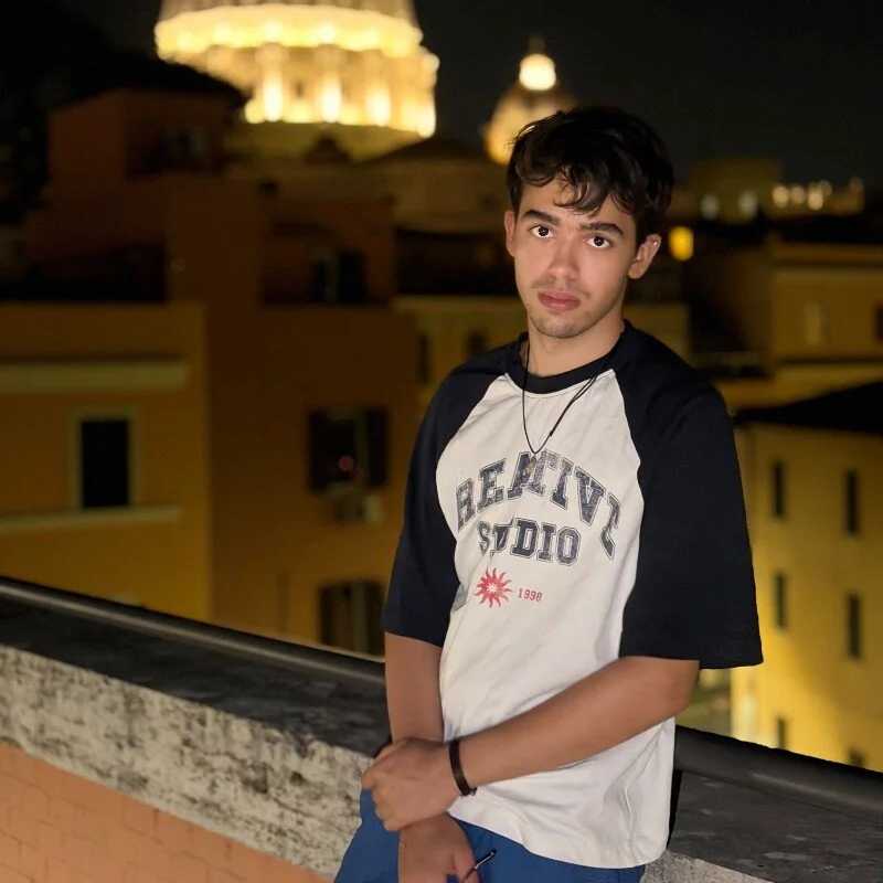 matteo_XL — FansOnlyX creator profile