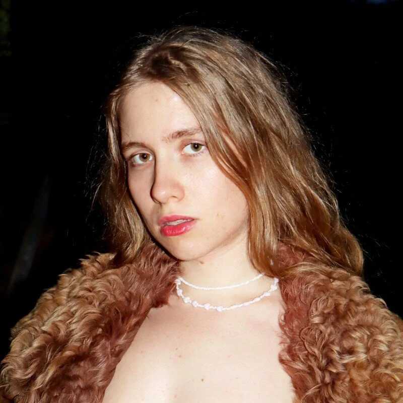 fluffy_bunnyxxx — FansOnlyX creator profile