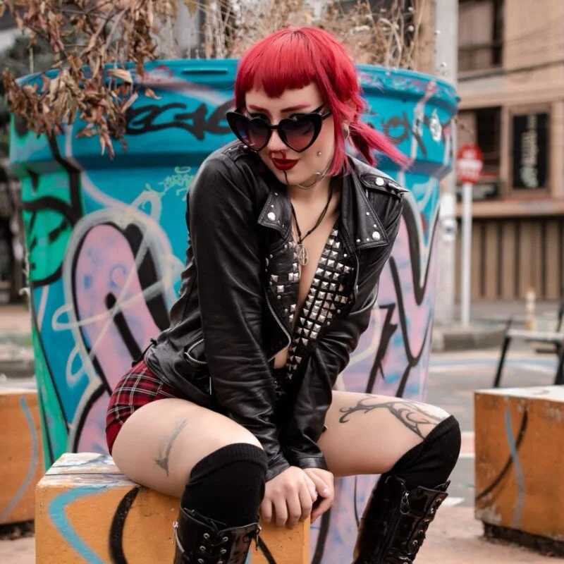 Pola_Pnk — FansOnlyX creator profile