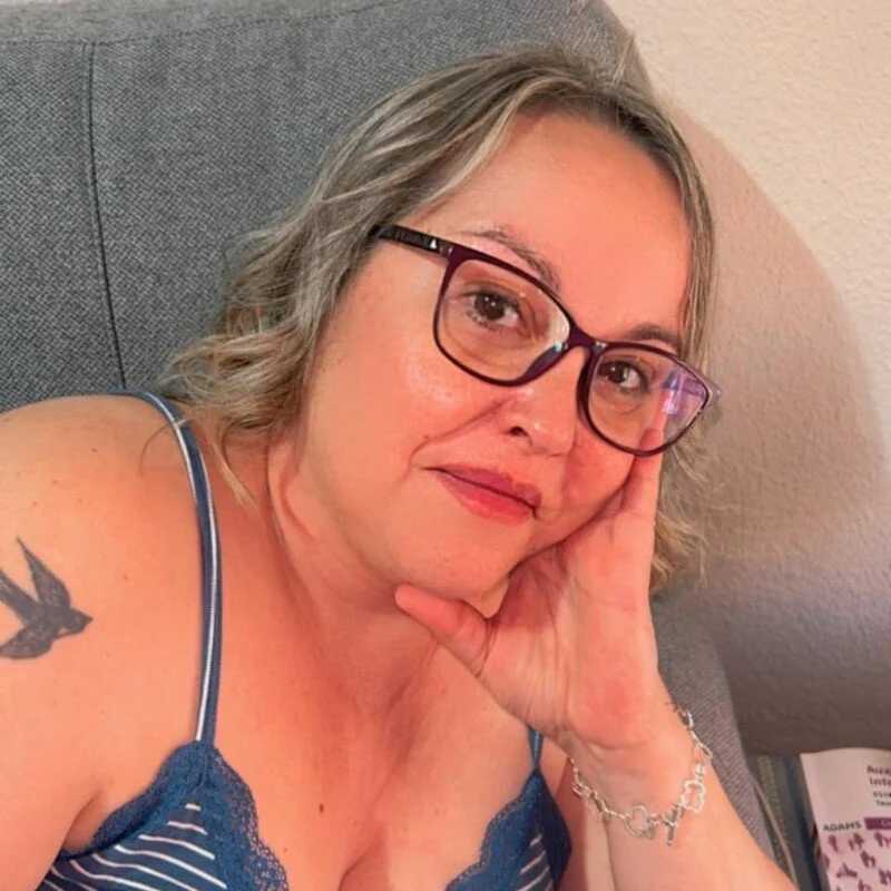 MommySavage — FansOnlyX creator profile
