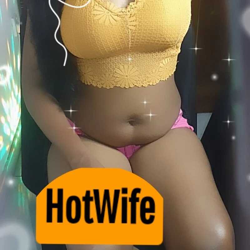 HotWifeNisha — FansOnlyX creator profile