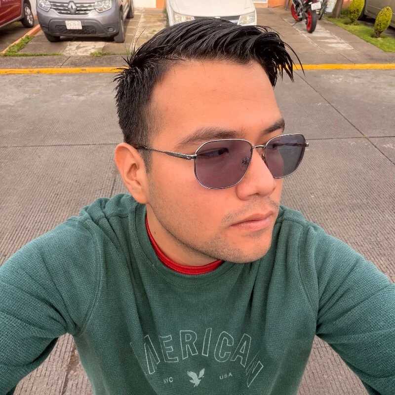 ultranuevo — FansOnlyX creator profile
