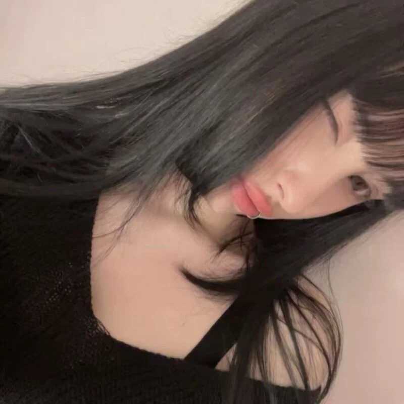 NaemiiBlush — FansOnlyX creator profile