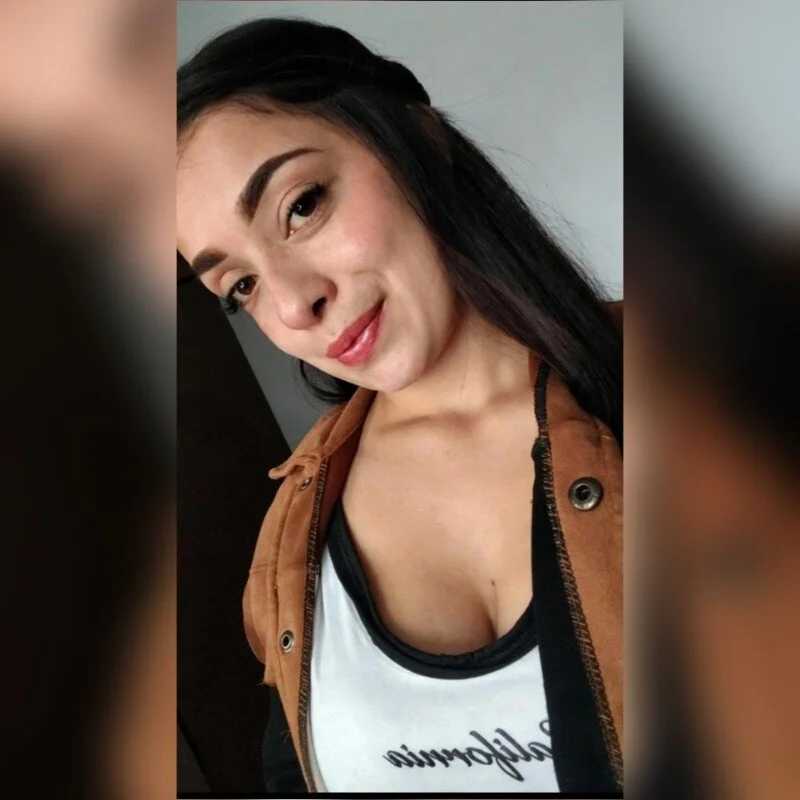 Evelyn_pink1 — FansOnlyX creator profile
