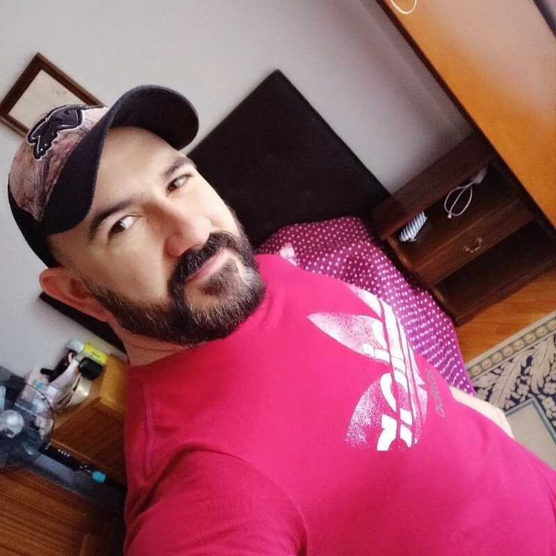 Aresal84 — FansOnlyX creator profile