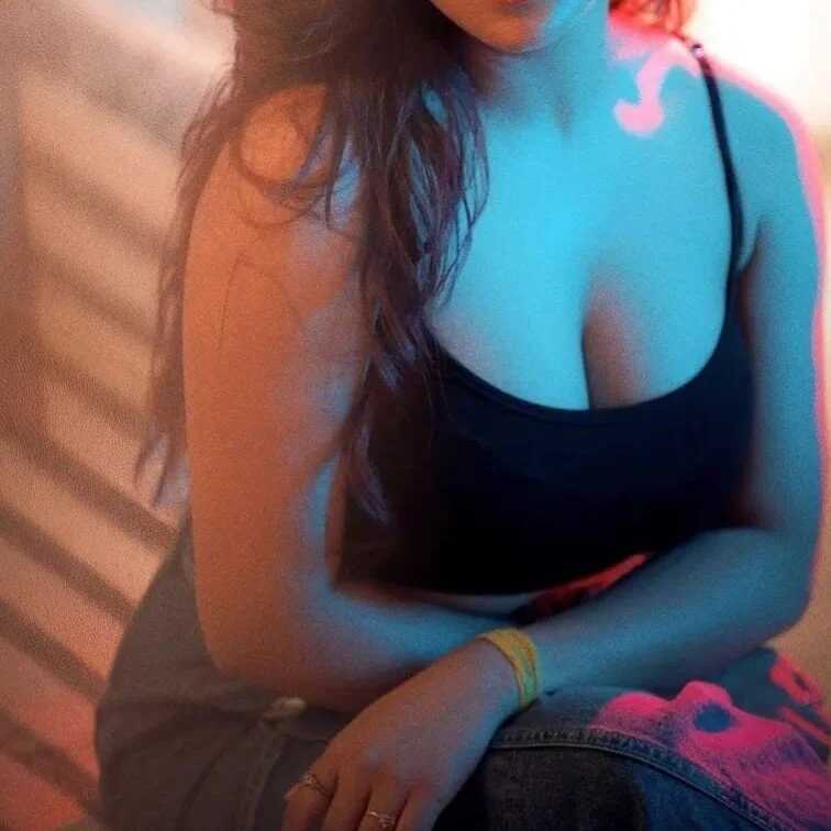 hi_ruhi — FansOnlyX creator profile