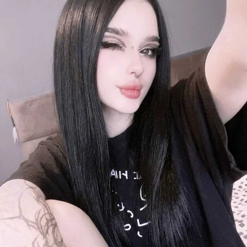SpicyKaisy — FansOnlyX creator profile