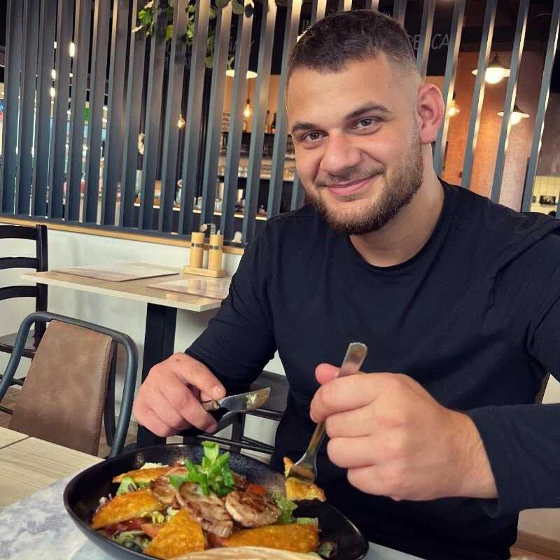 Fabiowebe — FansOnlyX creator profile