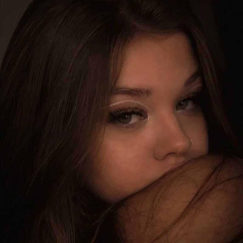 Lilyssse — FansOnlyX creator profile
