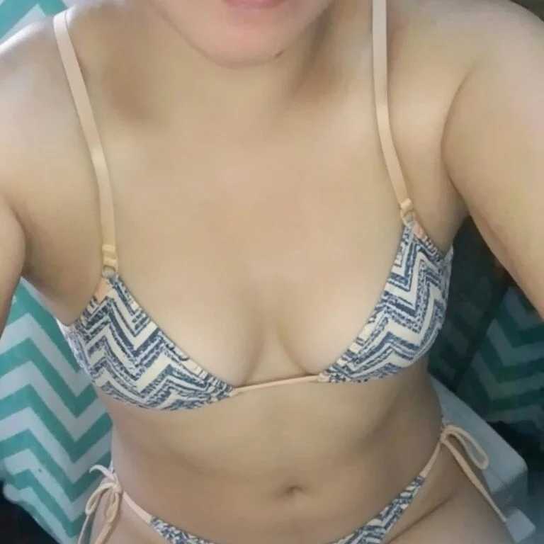 _hotmom_xx — FansOnlyX creator profile