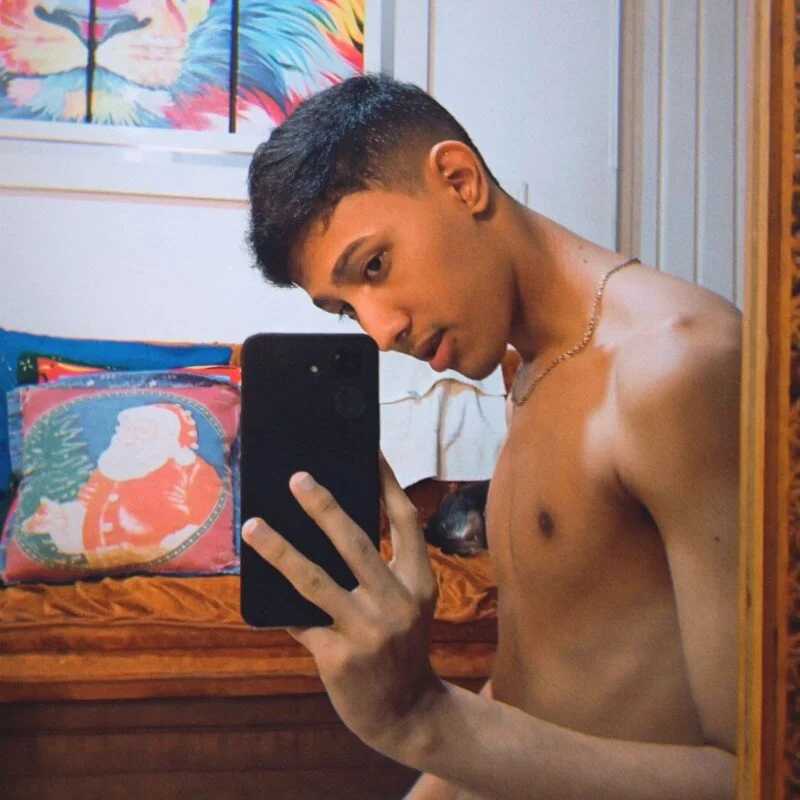 jhonierxz — FansOnlyX creator profile