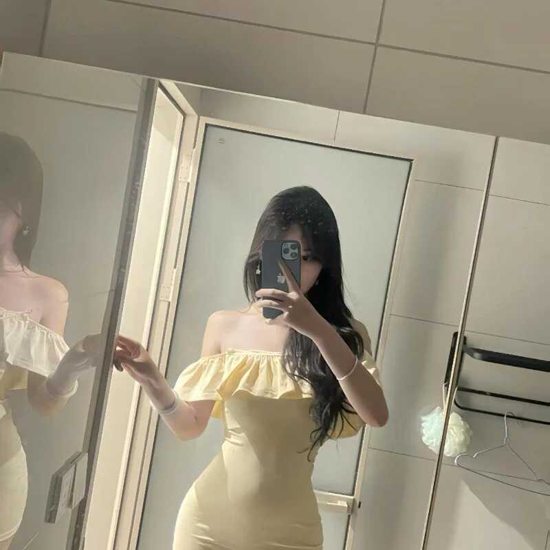 linlin_bai — FansOnlyX creator profile