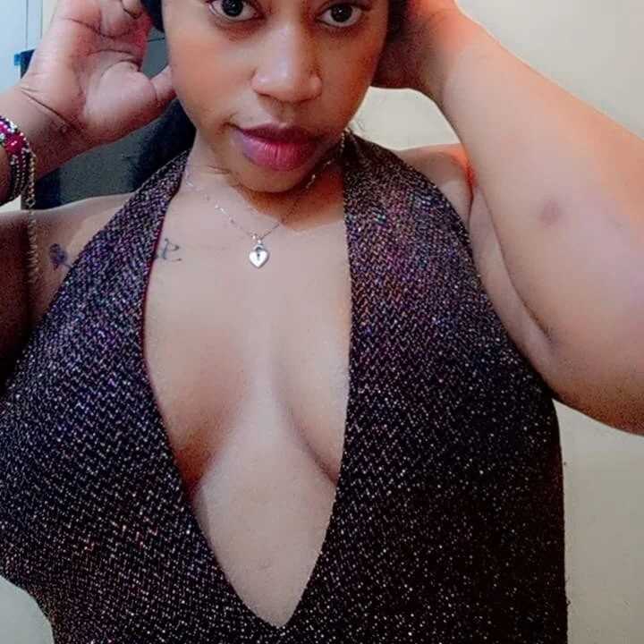 bree_libra — FansOnlyX creator profile