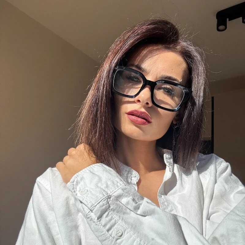 mia_aim — FansOnlyX creator profile