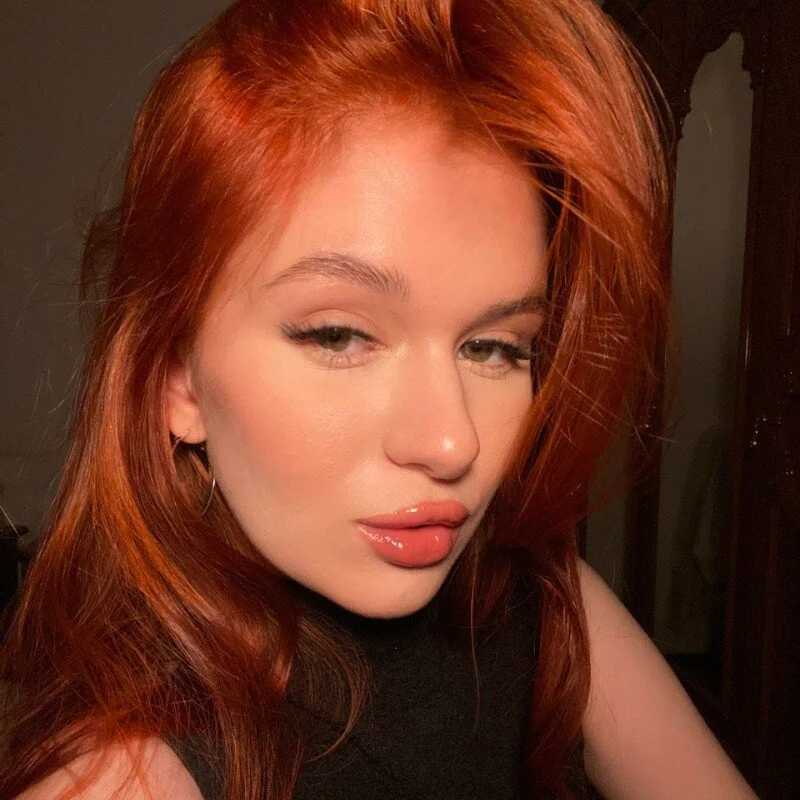 EmilySoul — FansOnlyX creator profile