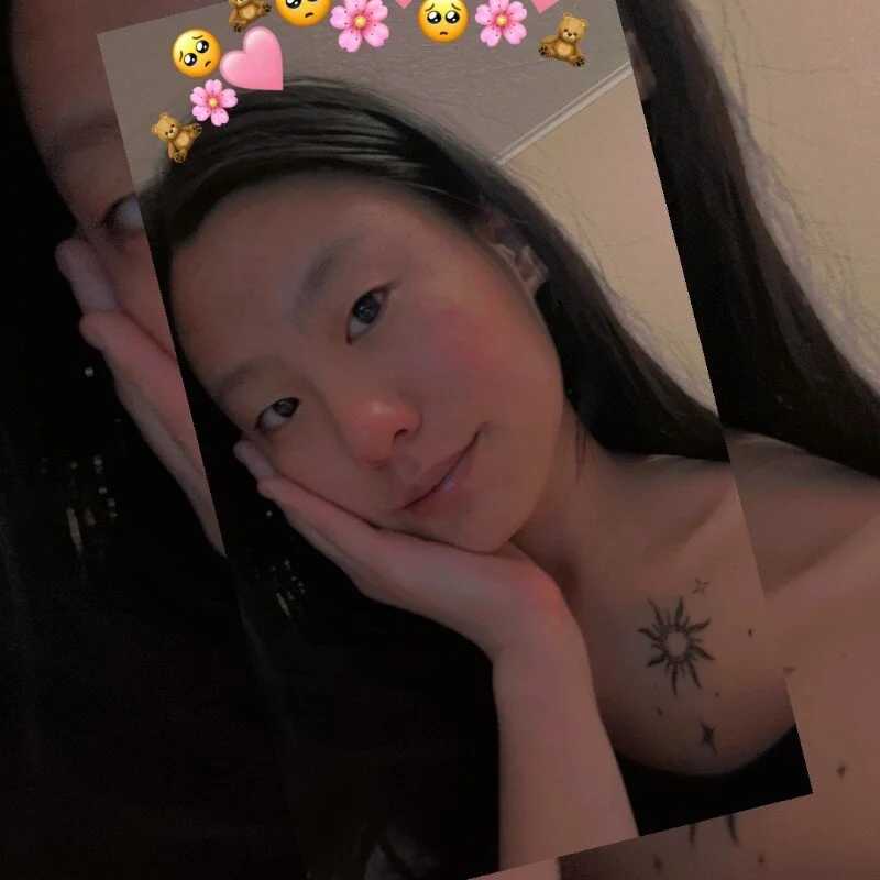 LeyaHanami — FansOnlyX creator profile