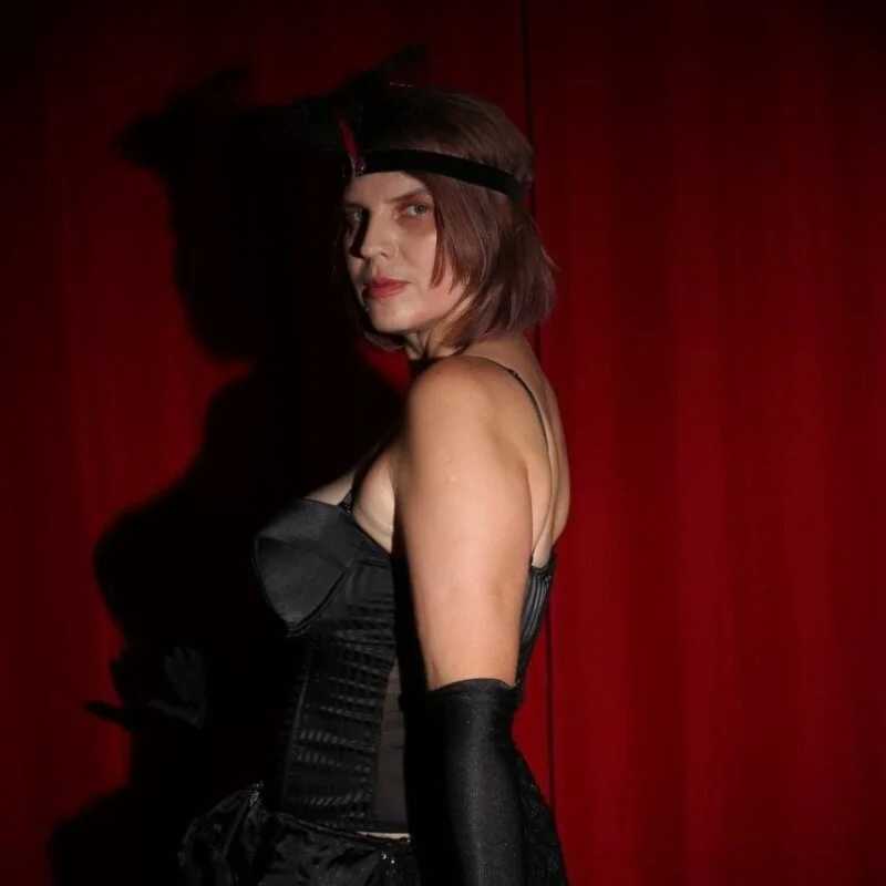 Lanavesna — FansOnlyX creator profile