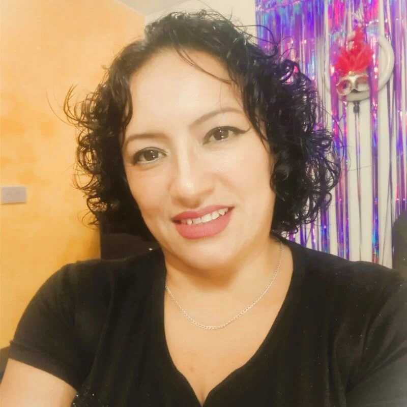 scarlet_wet — FansOnlyX creator profile