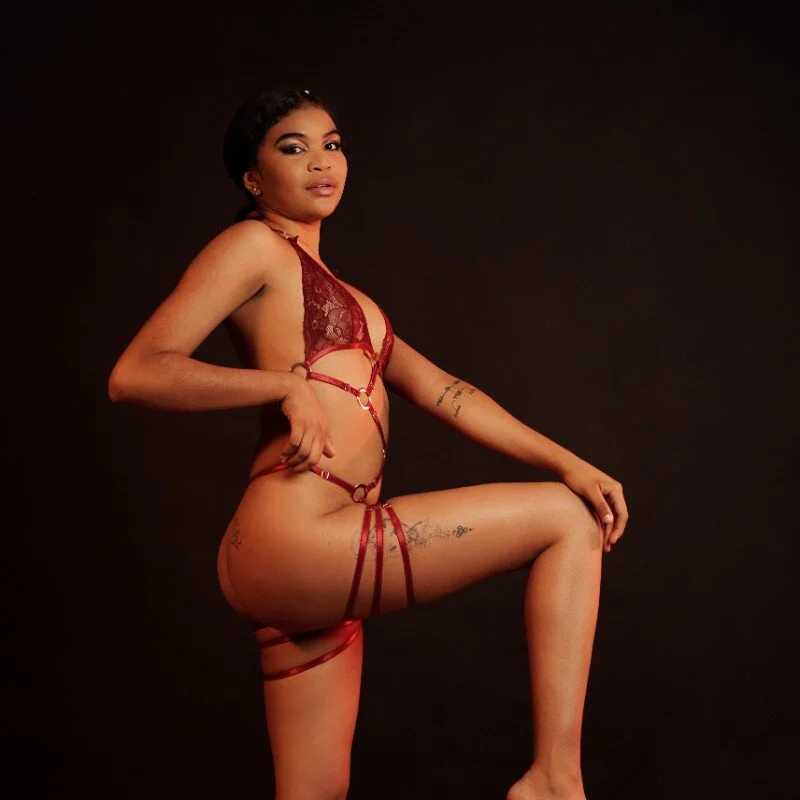 Violeth_Moraa — FansOnlyX creator profile