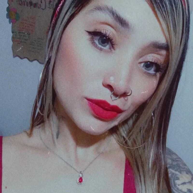Kim_Xarx — FansOnlyX creator profile