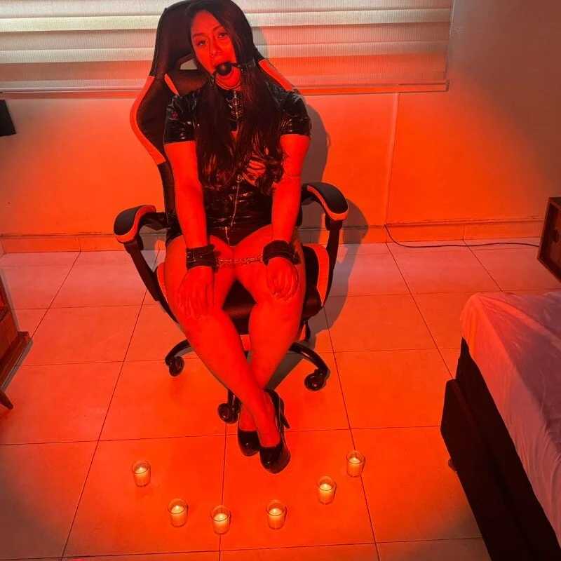 CristalZafiro — FansOnlyX creator profile