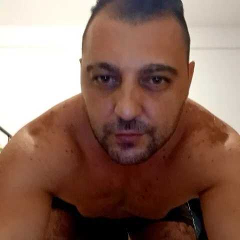 Mirkoxxx@xh — FansOnlyX creator profile