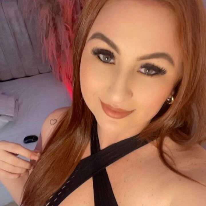 mia_lourence — FansOnlyX creator profile