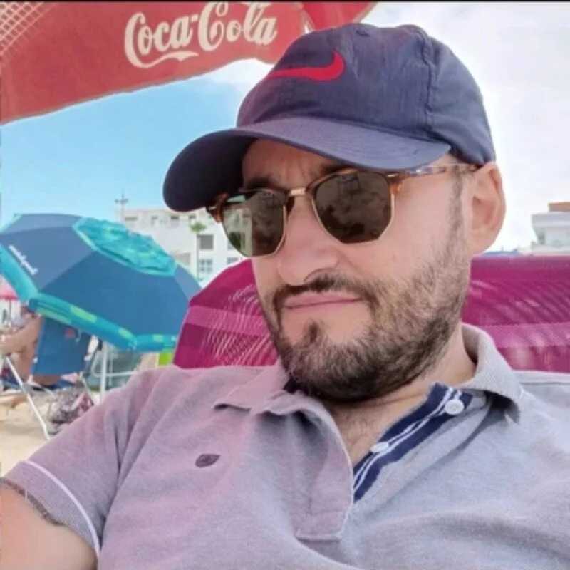 Parejasevillaa — FansOnlyX creator profile